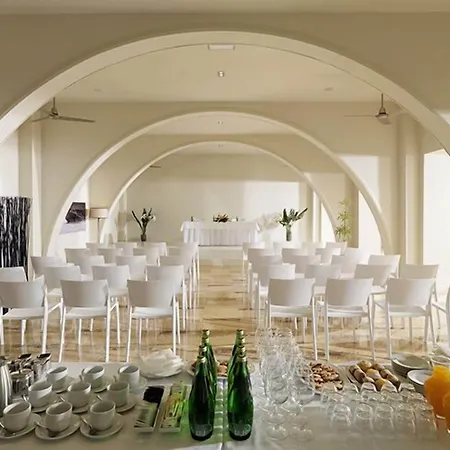 Médano Hotel 3*