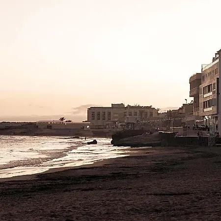 Medano فندق 3*