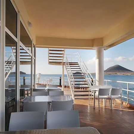 Hotel Medano